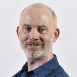 jonathan posnett headshot